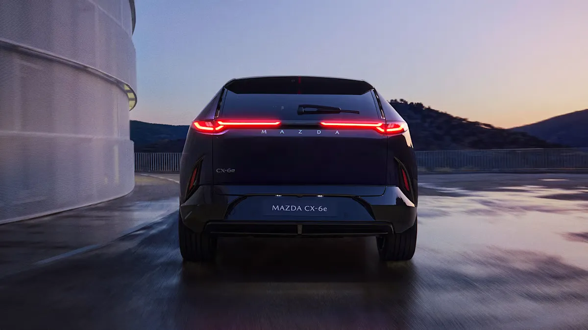 DISTINCTIVE REAR PILLAR VENTS
